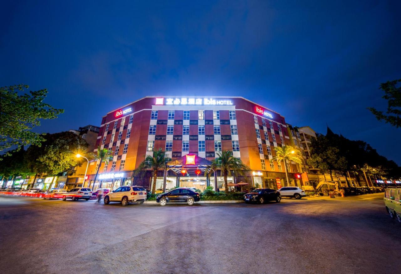 Ibis Chengdu Meizhou Center Luaran gambar