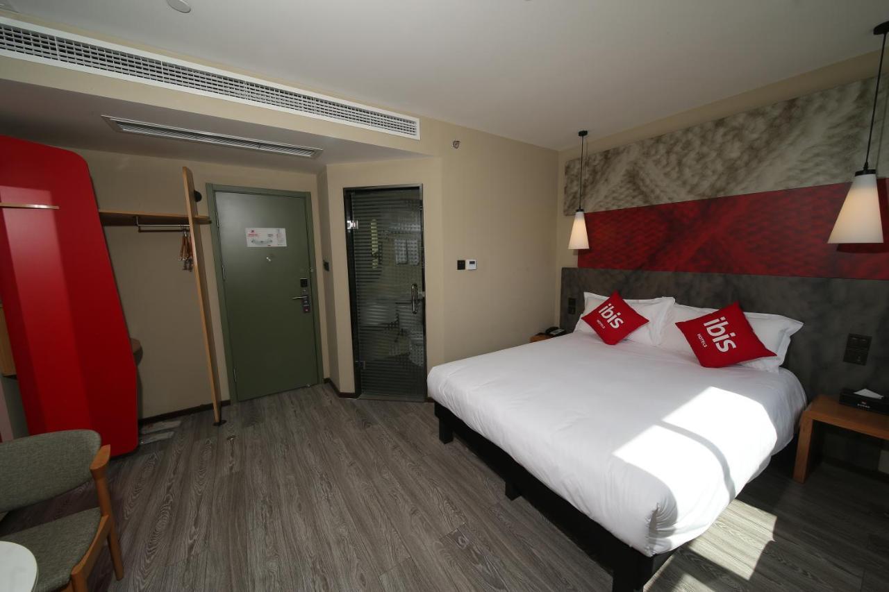 Ibis Chengdu Meizhou Center Luaran gambar